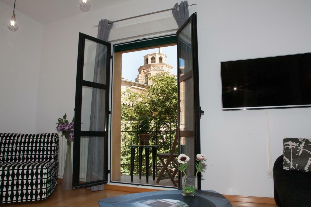 Dean Dos Catedrales Apartment Zaragoza Luaran gambar