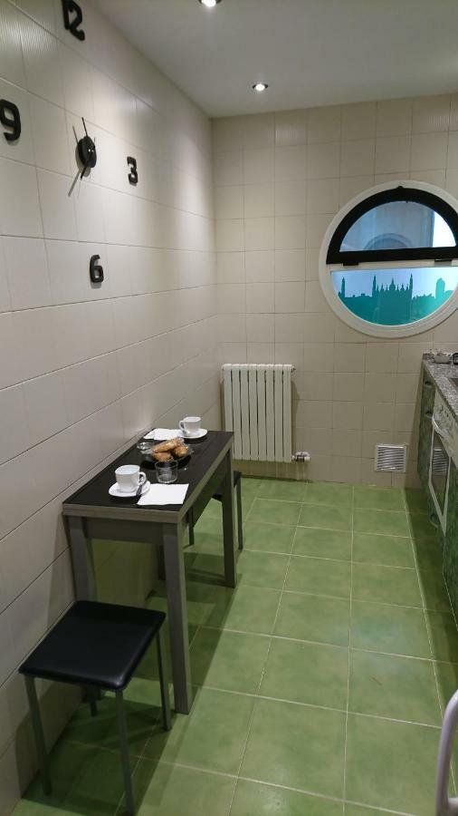 Dean Dos Catedrales Apartment Zaragoza Luaran gambar
